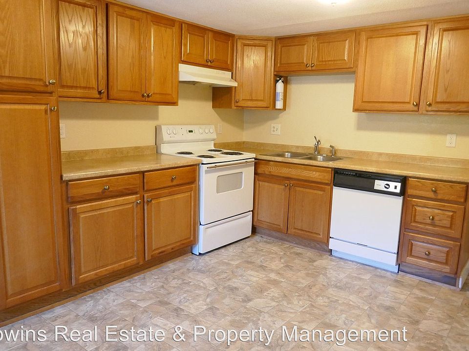 178 SW Cedar Ave Warrenton OR Zillow