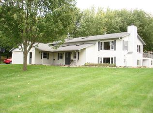9530 Thunderbluff Rd NW, Oronoco, MN 55960