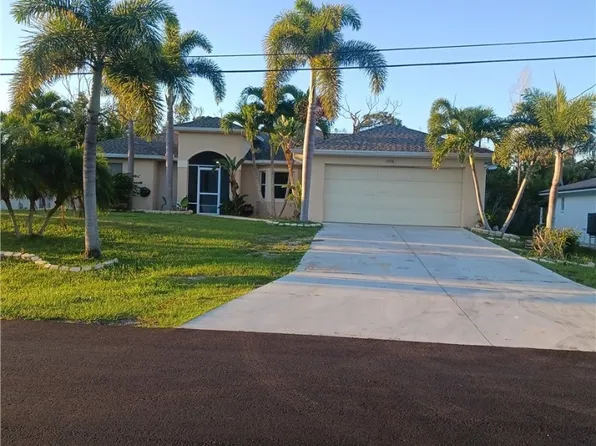 5748 Linden Ln, Bokeelia, FL 33922