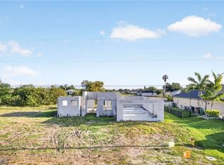 1213 NE 11th Terrace Cpe, Coral, FL 33909