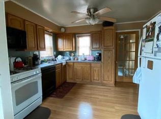 2729 Oakland Ave, Waukegan, IL