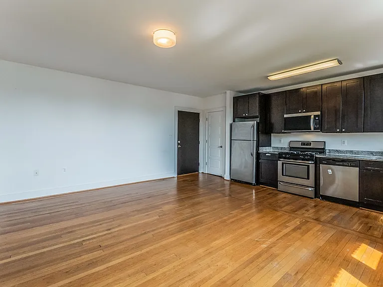 Carraway - 1575 Spring Pl NW — Photo 6