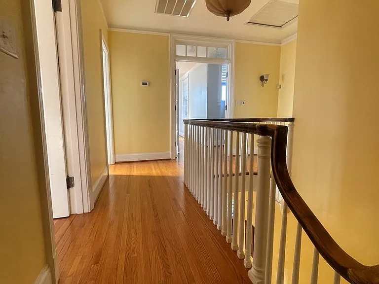 302 Boston Ave — Photo 20