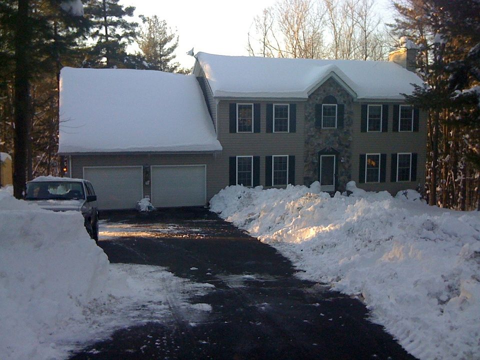 2nd image of 20328 Basswood Ln