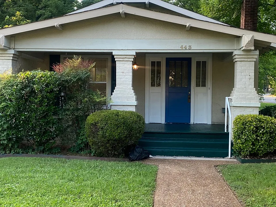 443 Locust Ave SE