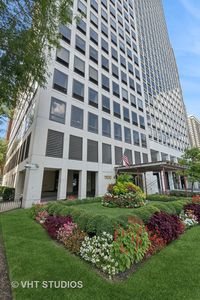 1100 N Lake Shore Dr APT 35A, Chicago, IL, 60611