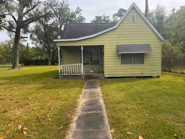 4180 Ironton St, Beaumont, TX 77703
