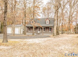 3939 E Autumn Dr, North Dinwiddie, VA 23803