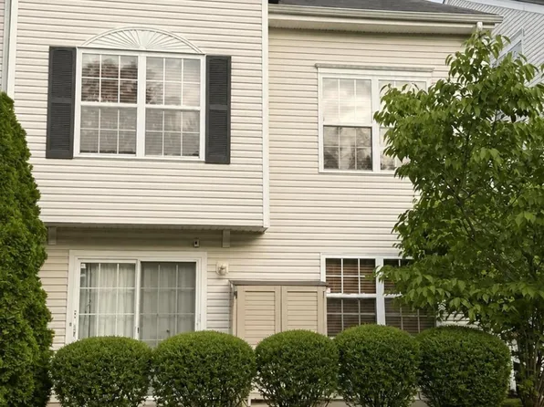 30 Saint Paul Court, Tinton Falls, NJ 07712
