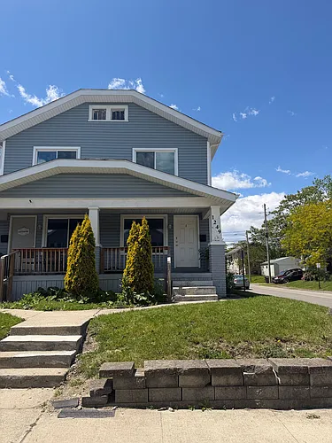 1249 Oakwood Ave Photo 1