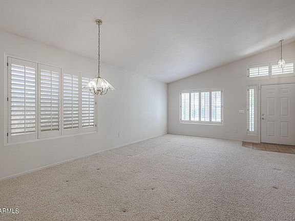 4th image of 541 S SILVERBRUSH Drive