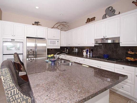 4th image of 27010 Waterside Ct