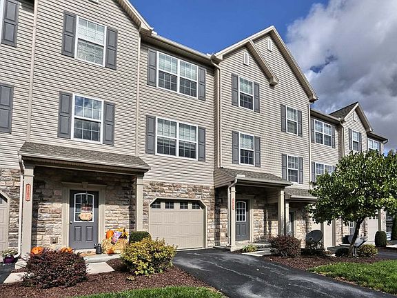 3rd image of 6205 Galleon Dr