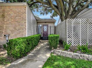 1903 Trixie Ln, Houston, TX 77042