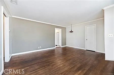 823 Filbert St — Photo 6