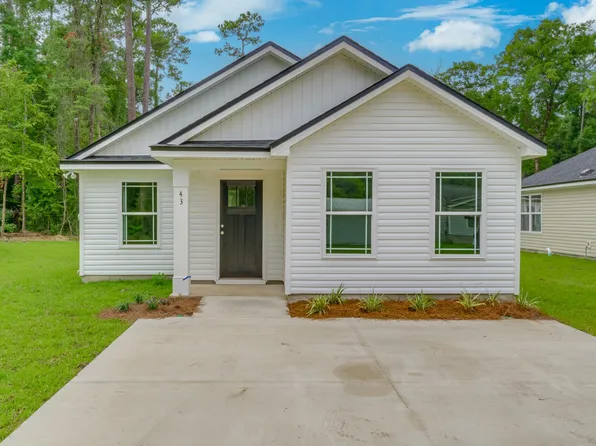 26 Stanley Dr, Crawfordville, FL 32327