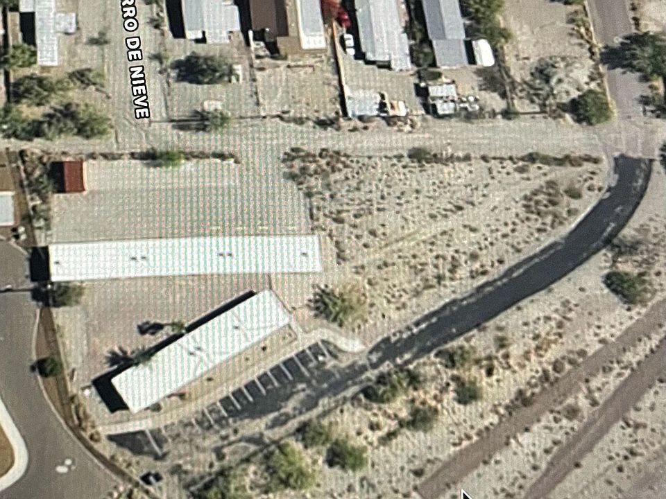 1st image of 553 W Esperanza Ave