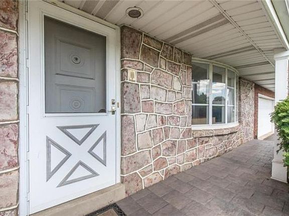 3rd image of 3351 Shelton Ave