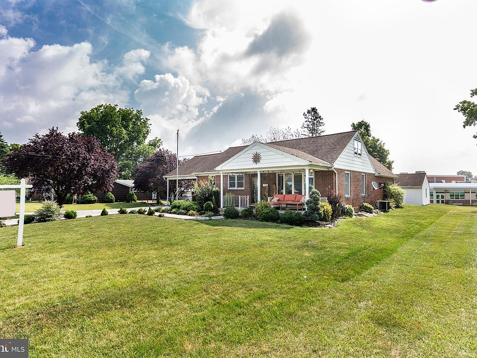 435 Moul Ave, Hanover, PA 17331 Zillow