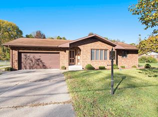 55795 Cedar Rd, Mishawaka, IN 46545