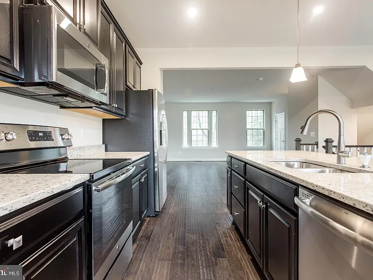 4515 Joseph Bristow Ln — Photo 11
