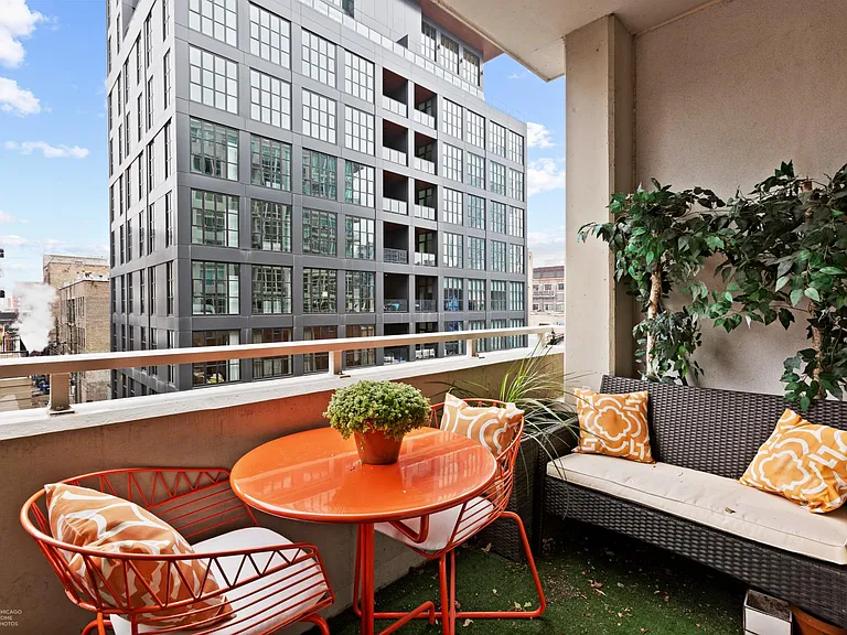 909 W Washington Blvd #411 — Photo 9