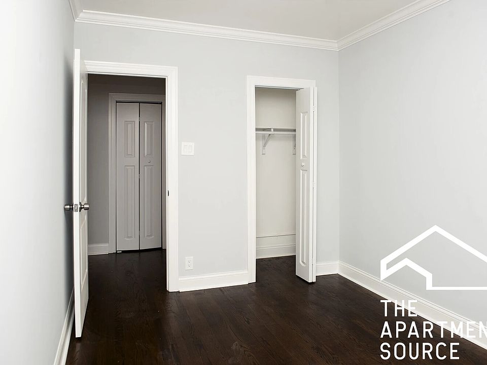 2nd image of 2151 N Fremont St #1W