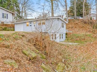 399 N 4th St, Ste Genevieve, MO 63670