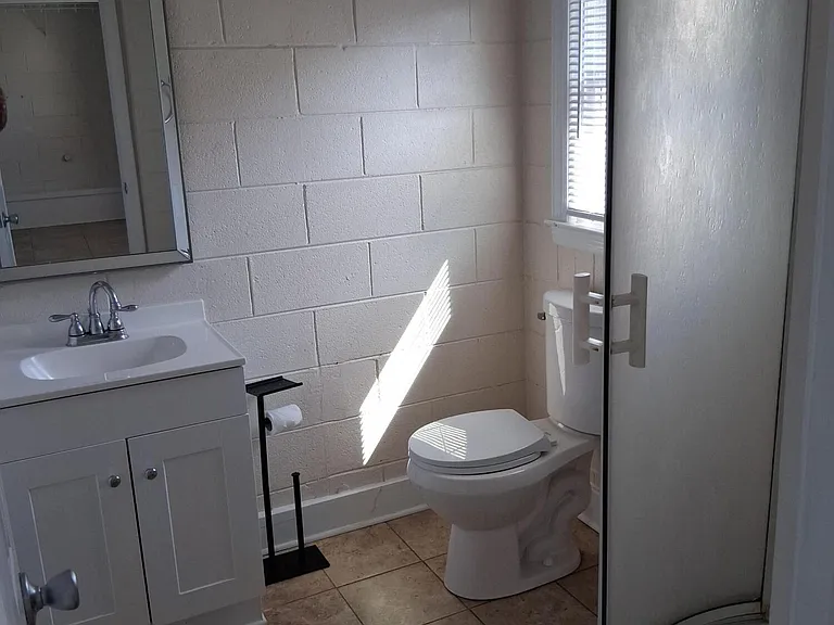 404 Fort Fisher Blvd S #A — Photo 9