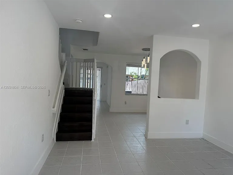 3873 SW 171st Ter #TER0 — Photo 2