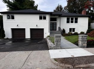 34 Donna Rd, Newton, MA 02459