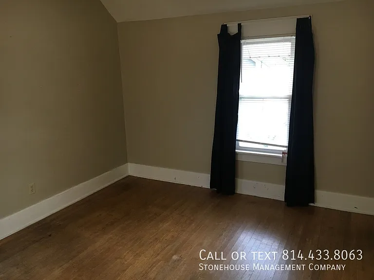 1302 W 25th St — Photo 11