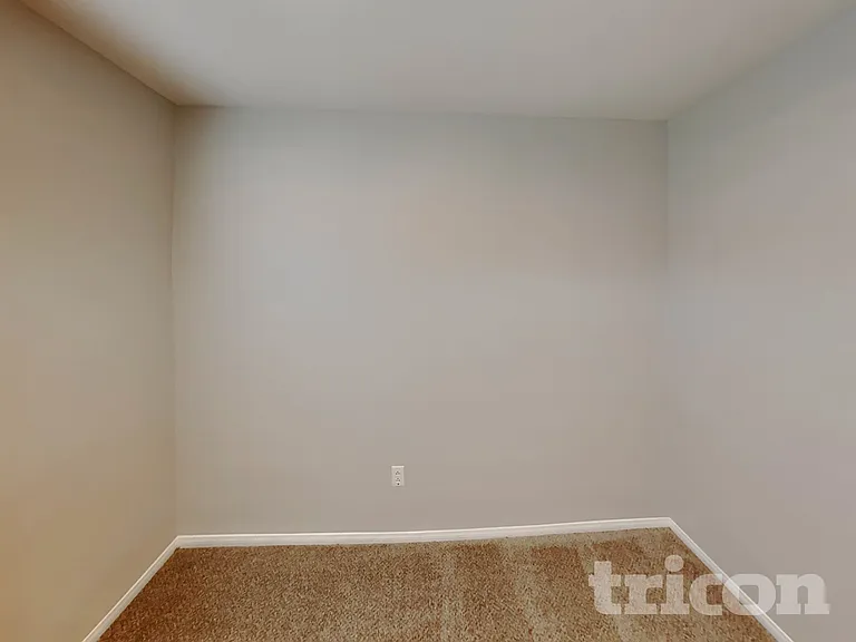 9804 Gold Pan Ct — Photo 11