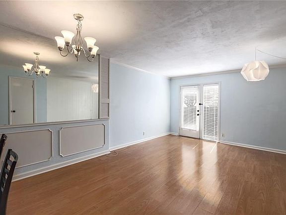 4th image of 6501 E Hill Dr APT 106