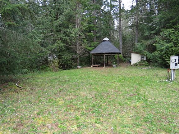 3rd image of 131 N Goldeneye Dr