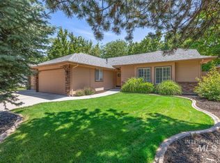 990 NW 12th Ave, Meridian, ID 83642