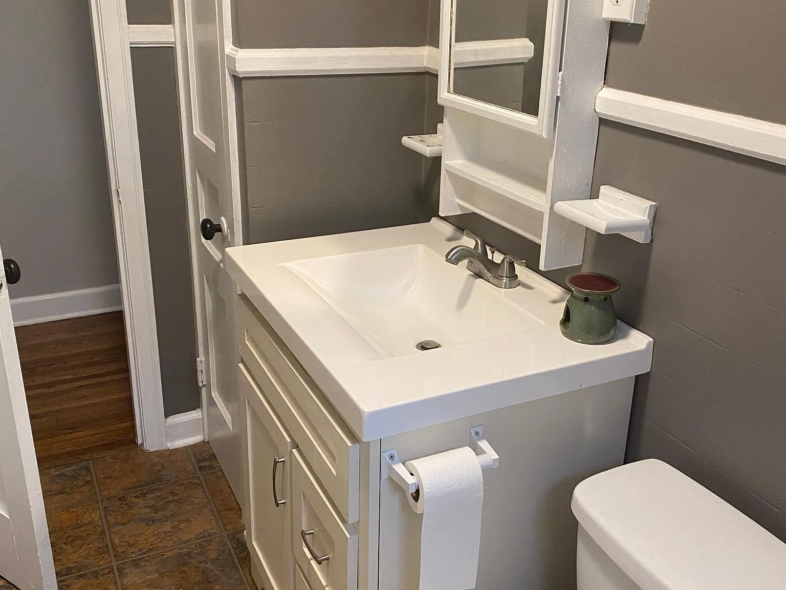 1206 Grantland Ave — Photo 3