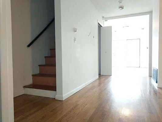 Rented by At Home Realty NY LLC | media 23