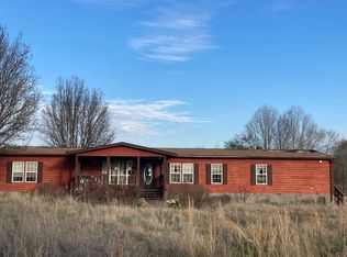 1972 Ross Rd, Cedar Hill, TN 37032