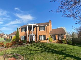 804 NE Starmount Ave, Roanoke, VA 24019