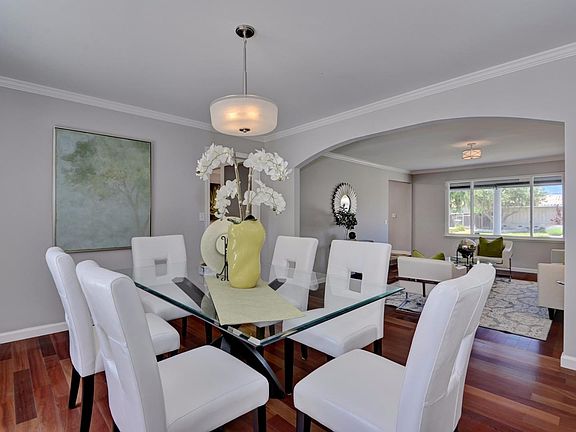 5th image of 6592 Mount Royal Dr