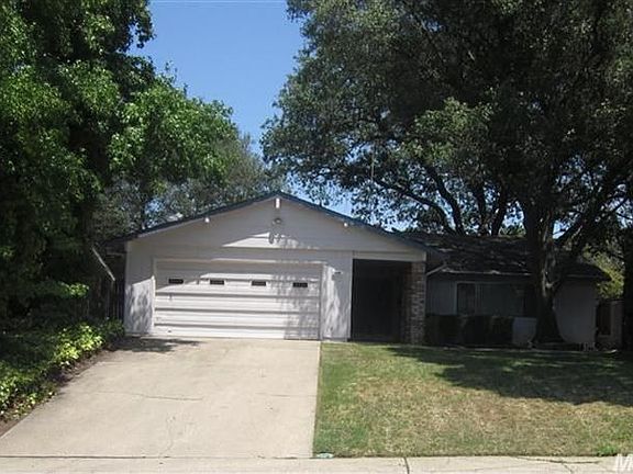 3rd image of 6432 Cerromar Cir