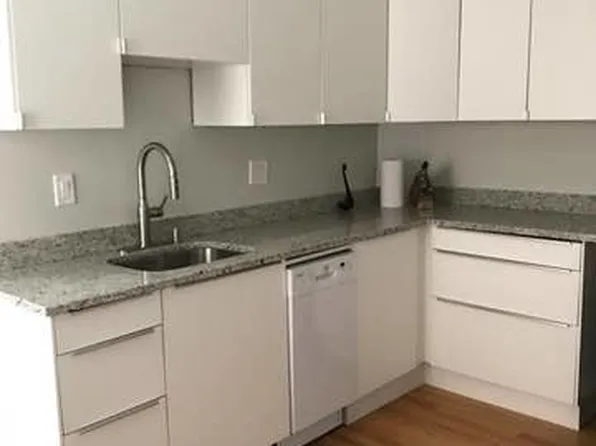 24 Hano St, Allston, MA 02134