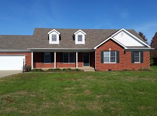 1148 Foxfire Rd, Bardstown, KY 40004
