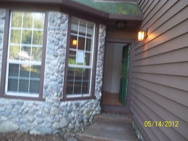 1st image of 3201 Primrose Dr