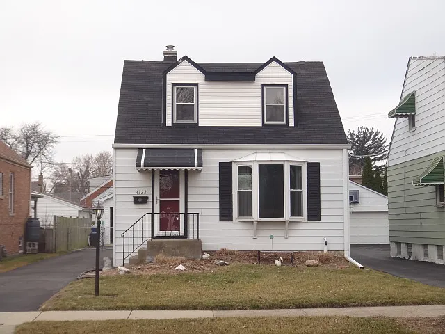 4322 Oak Park Ave photo 1