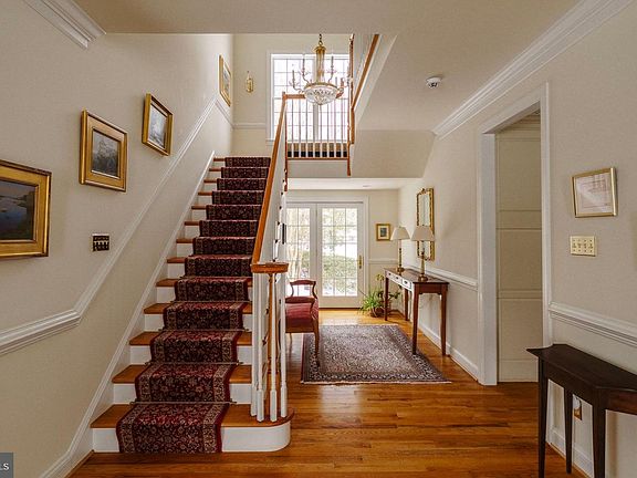 4th image of 700 Thomas Rd