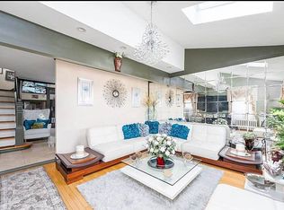 11444 212th St, Cambria Heights, NY 11411