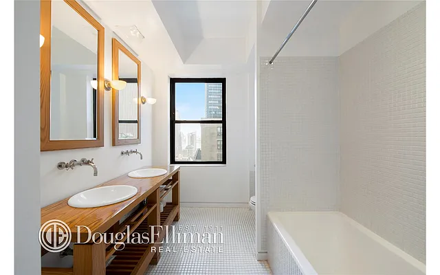Sold by Douglas Elliman | media 8