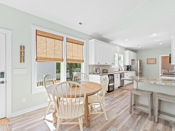 2nd image of 135 NW 9th Street